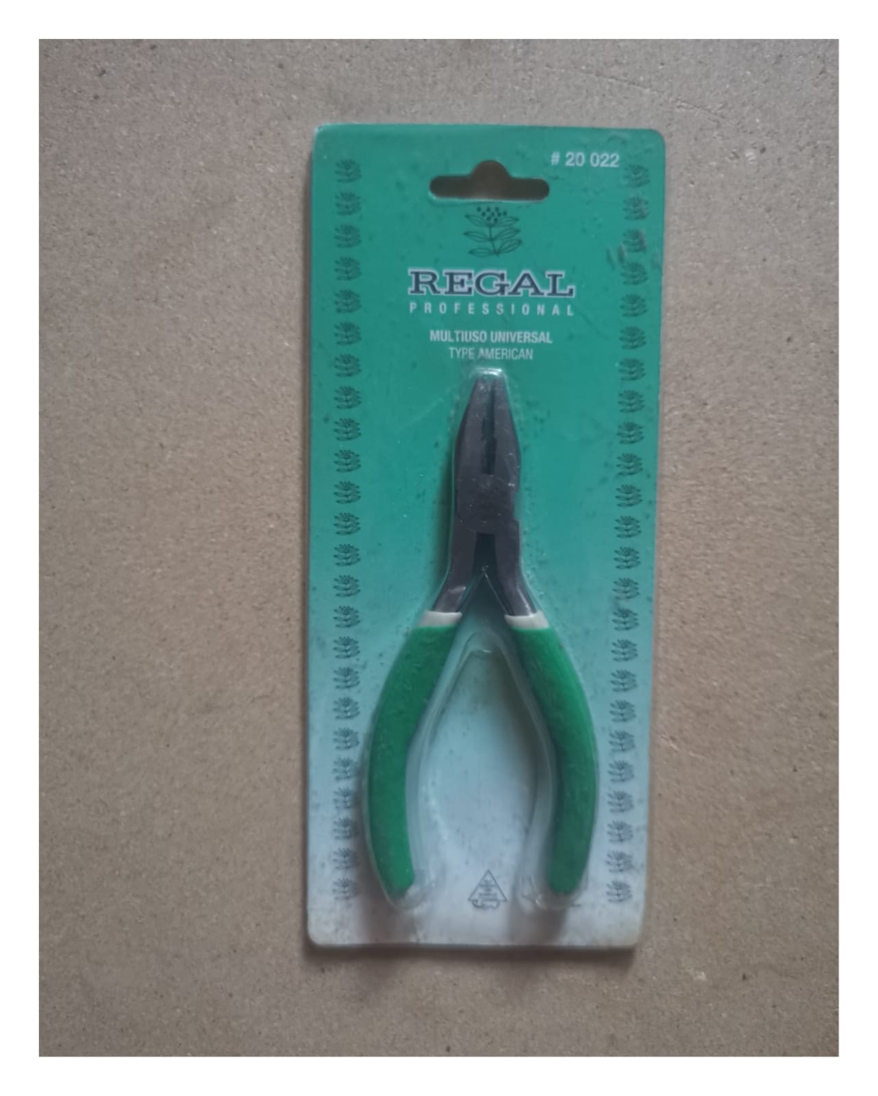 PINZA MINI 4.5" REGAL UNIVERSAL (U230)