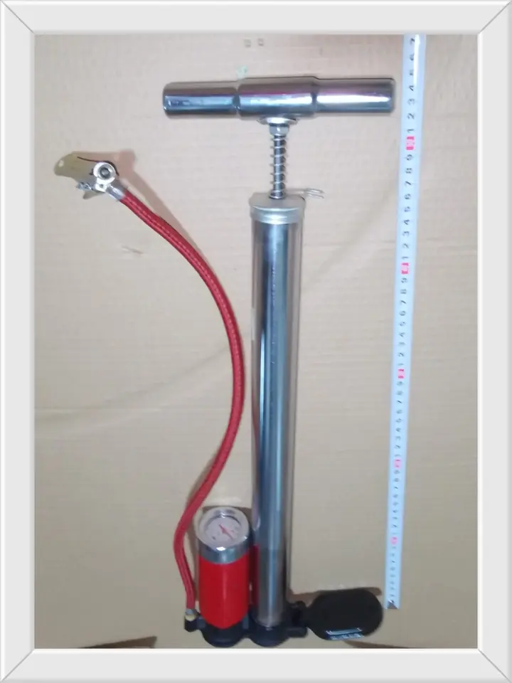 Inflador cromado con bomba y manómetro mango metal(U800)