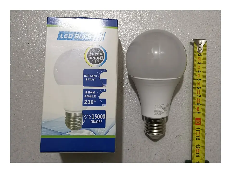 LAMPARA LED 15W LUZ FRIA (U070)