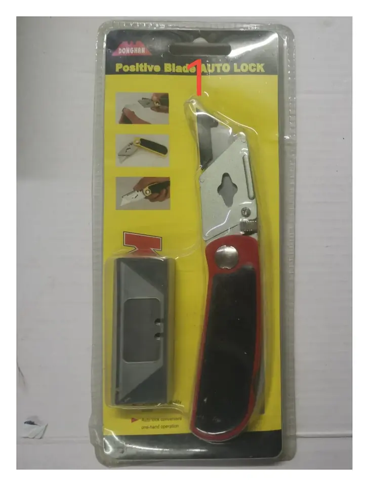 CUTTER PLEGABLE CON REPUESTOS (u150)