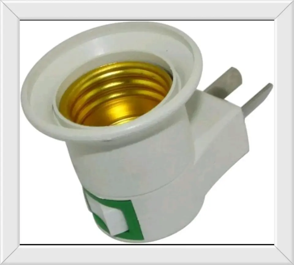 FICHA PORTALAMPARA CON TECLA PATA MOVIL (U040)