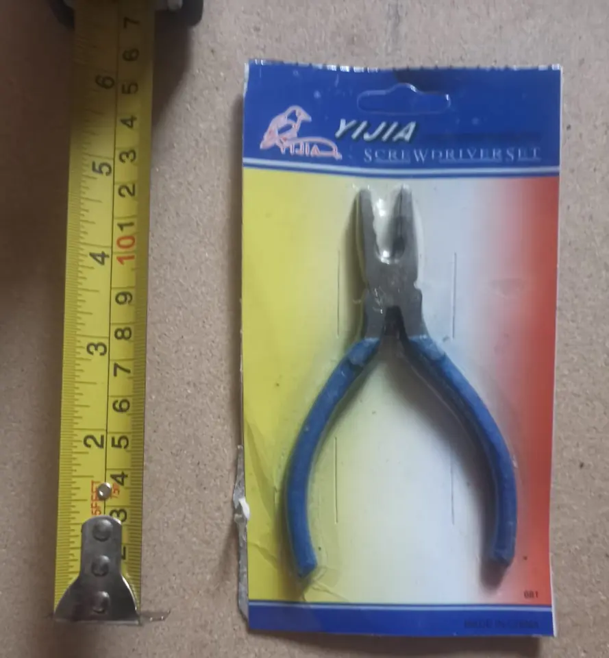 PINZA MINI UNIVERSAL 4.5"  ECO (060)