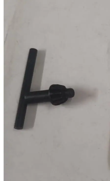 LLAVE MANDRIL ECONOMICA 16MM (U090)