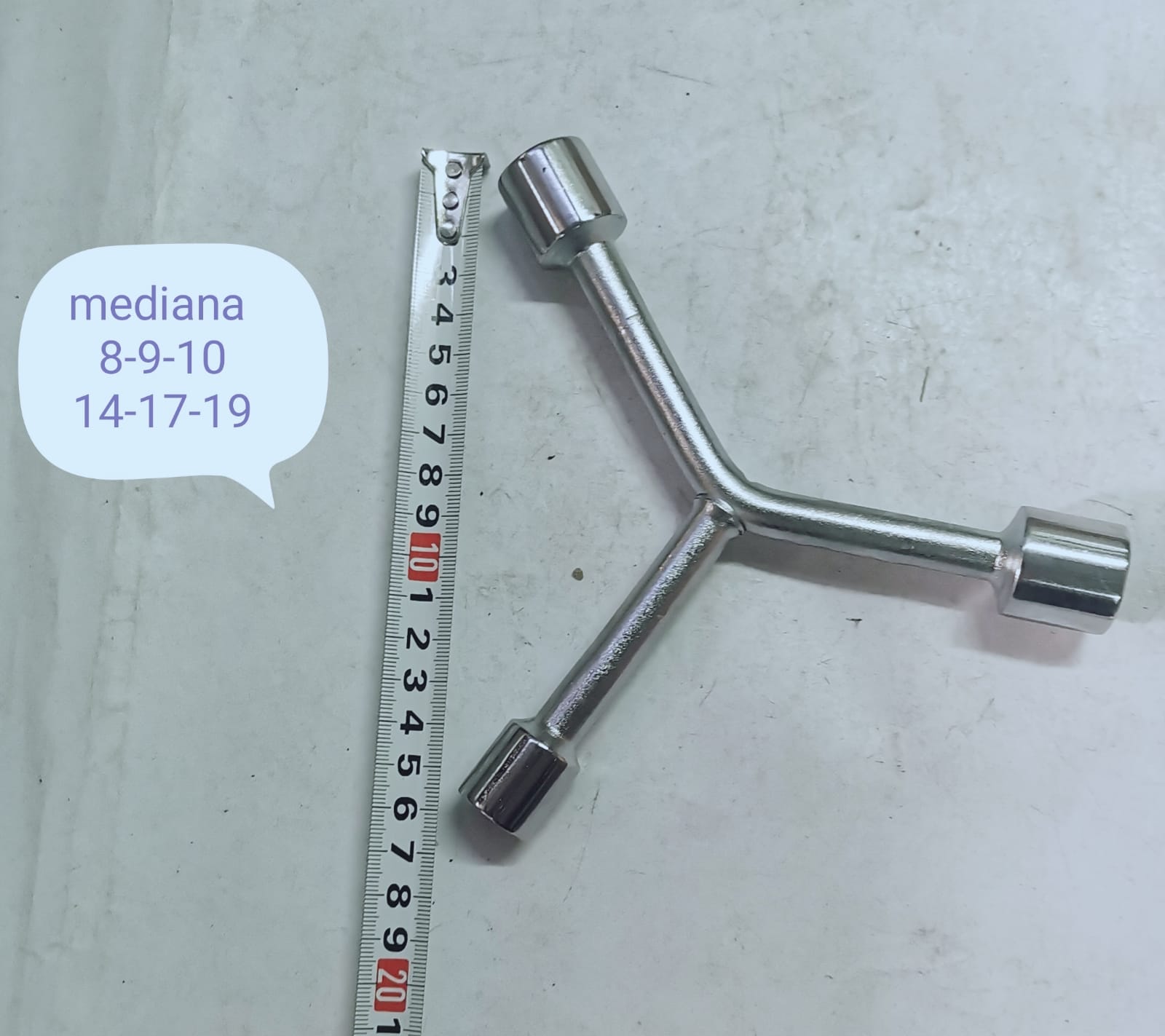 LLAVE Y MEDIANA 14-17-19 (U210)