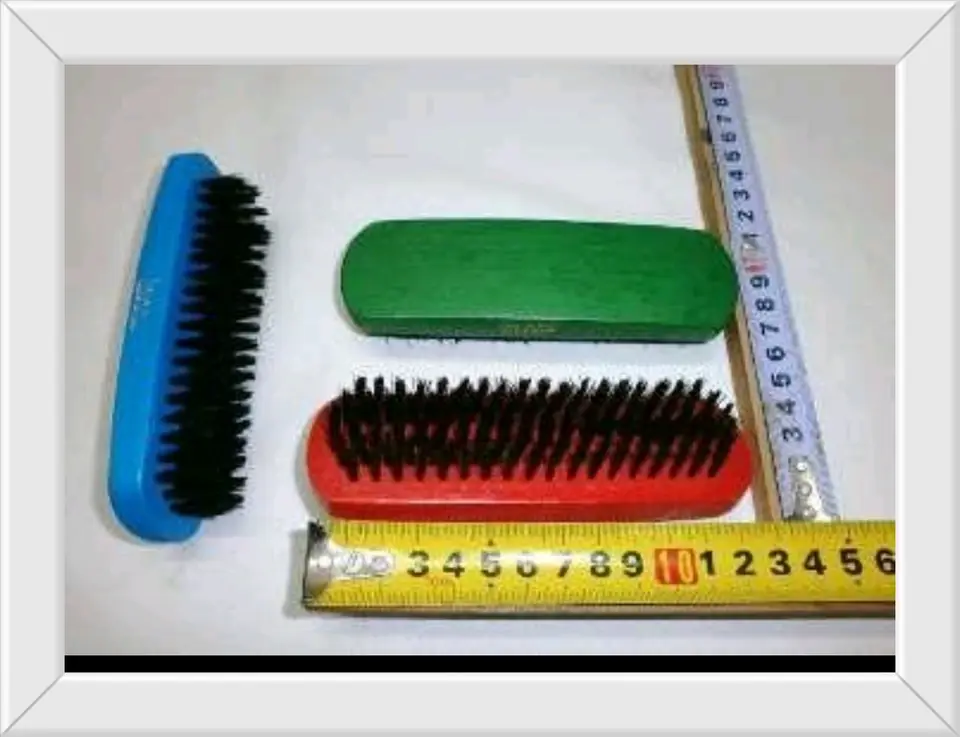 CEPILLO PARA ROPA O ZAPATOS (U045)