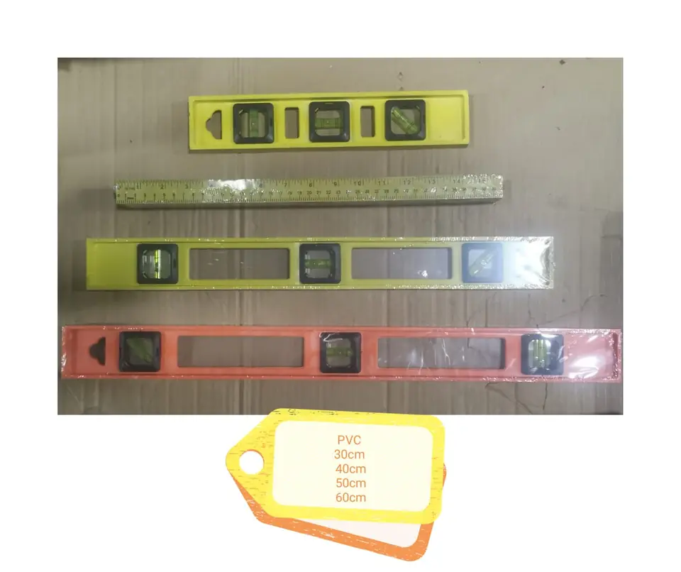 NIVEL PLASTICO 60CM (UU215)