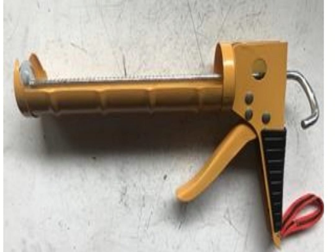 PISTOLA APLICADORA SILICONA ENGOMADA C/CREMALLERA PESADA (U220)