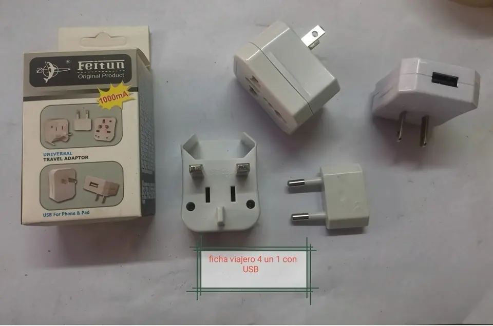 FICHA UNIVERSAL VIAJERO 4 IN 1  CON USB (U250)