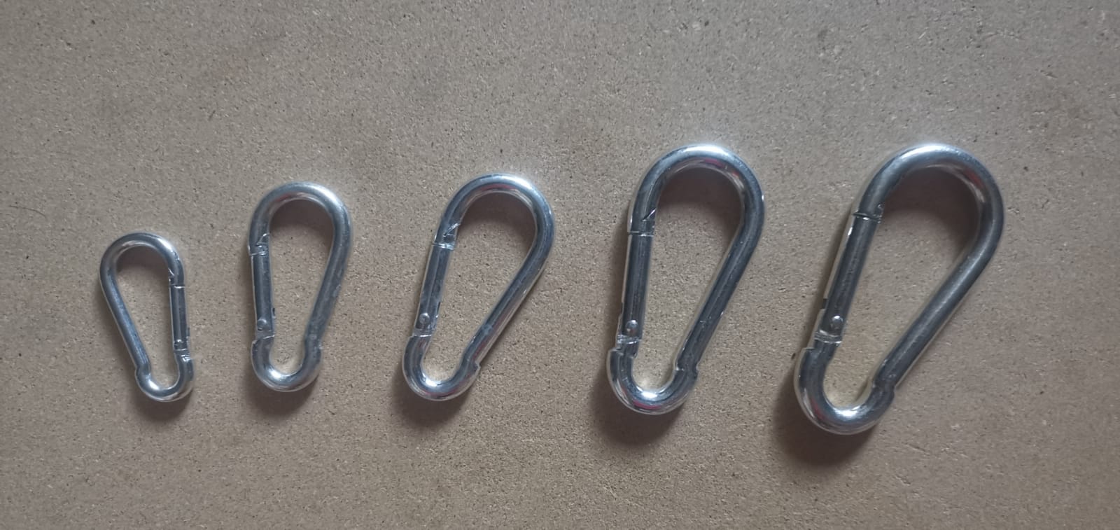 MOSQUETON GALVANIZADO 9X90MM(U040)