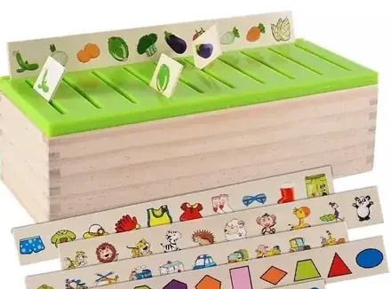Caja de Clasificación Multitemática de Madera